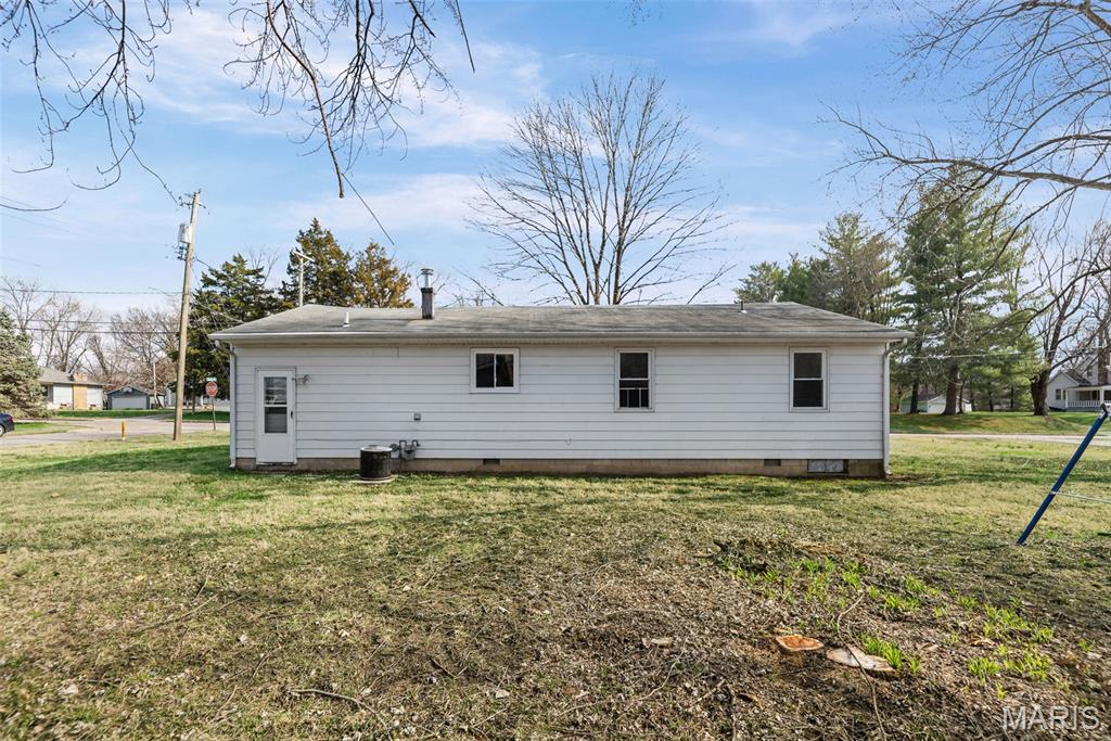 2125 East B Street Belleville, IL 62221 - Photo 24 of 25