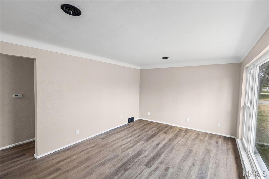 2125 East B Street Belleville, IL 62221 - Photo 7 of 25