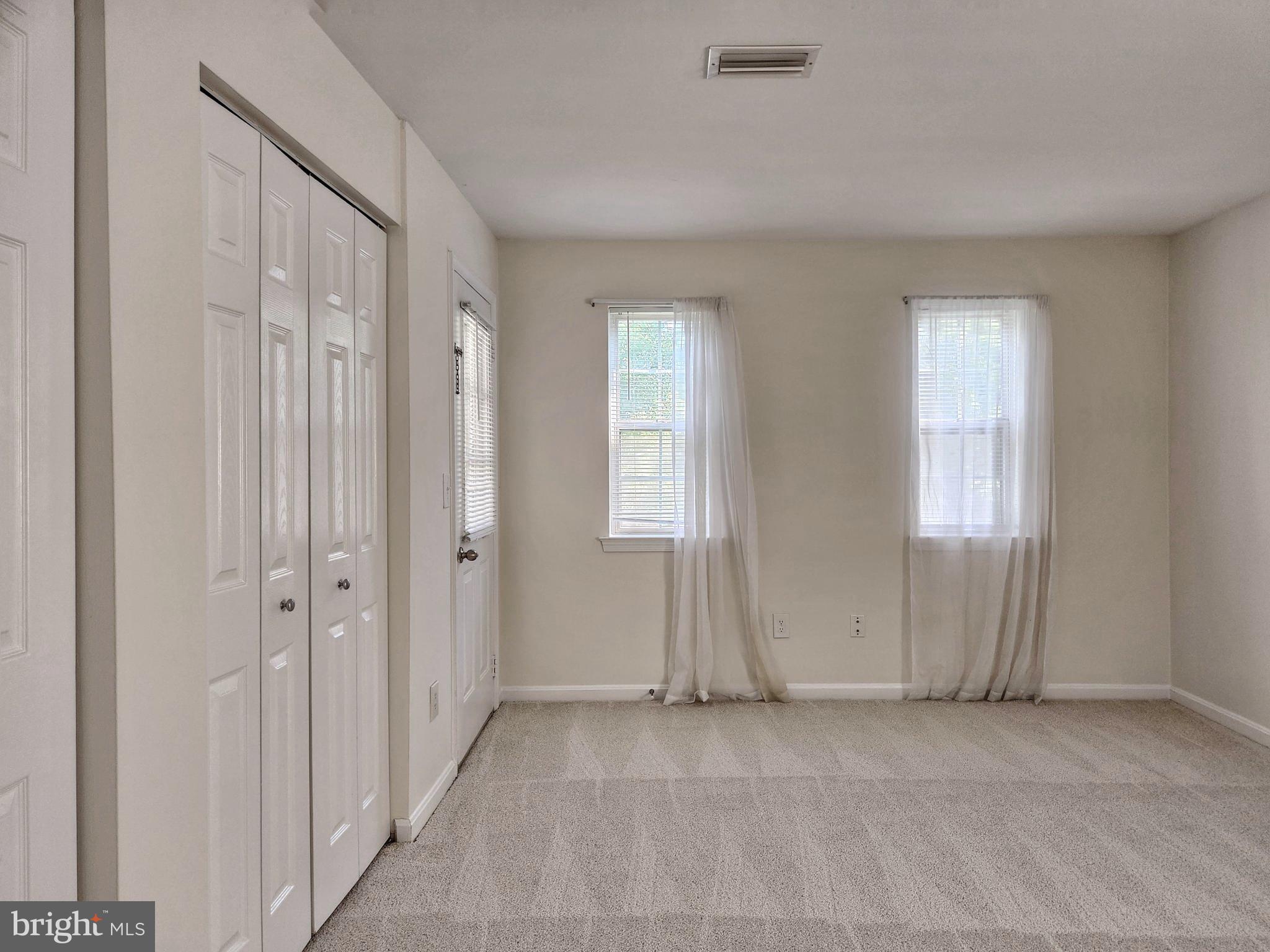 14905 Rydell Road, Unit 103 Centreville, VA 20121 - Photo 21 of 30