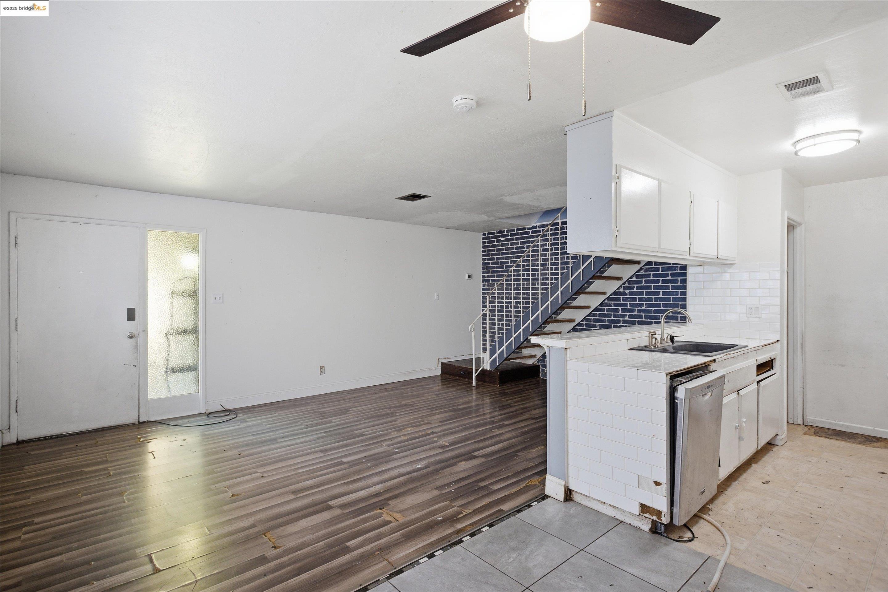 2301 Peppertree Way, Unit 3 Antioch, CA 94509 - Photo 4 of 12