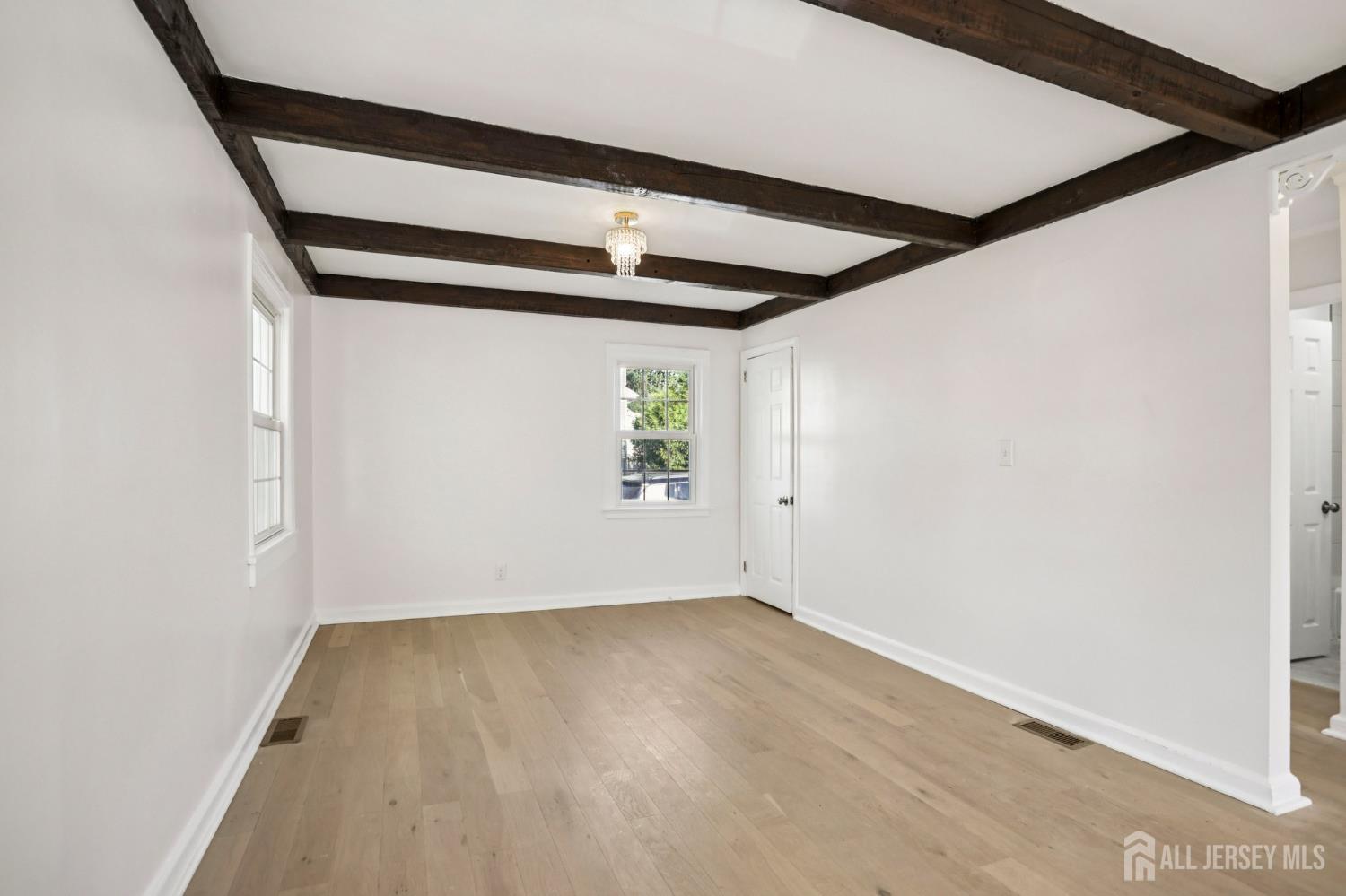 101 Ravine Drive Matawan, NJ 07747 - Photo 11 of 47