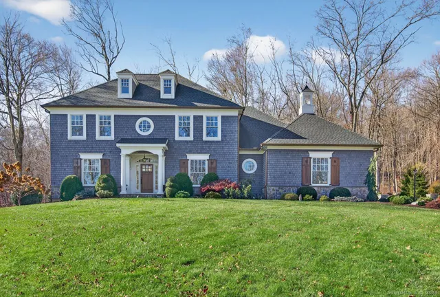 $1,323,000 | 401 Fox Hopyard Road, East Haddam, CT 06423