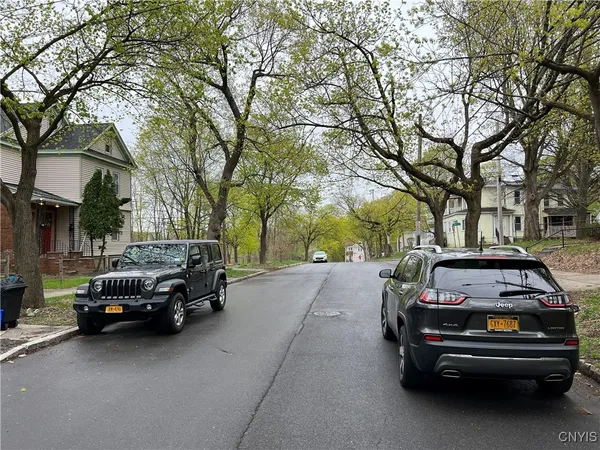 $299,000 | 1337 Madison Street, Syracuse, NY 13210