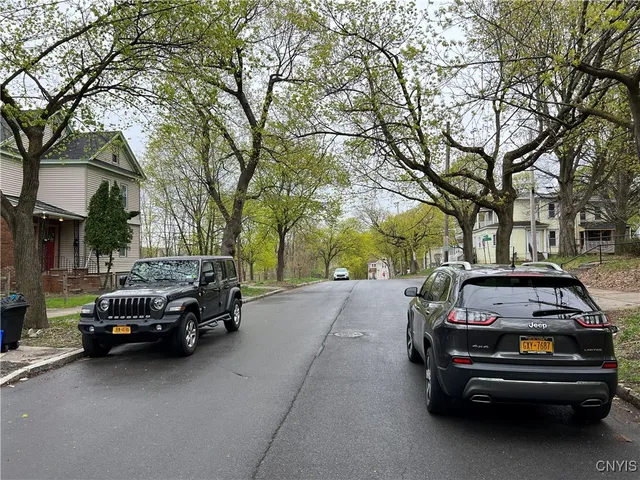 $329,900 | 1337 Madison Street, Syracuse, NY 13210