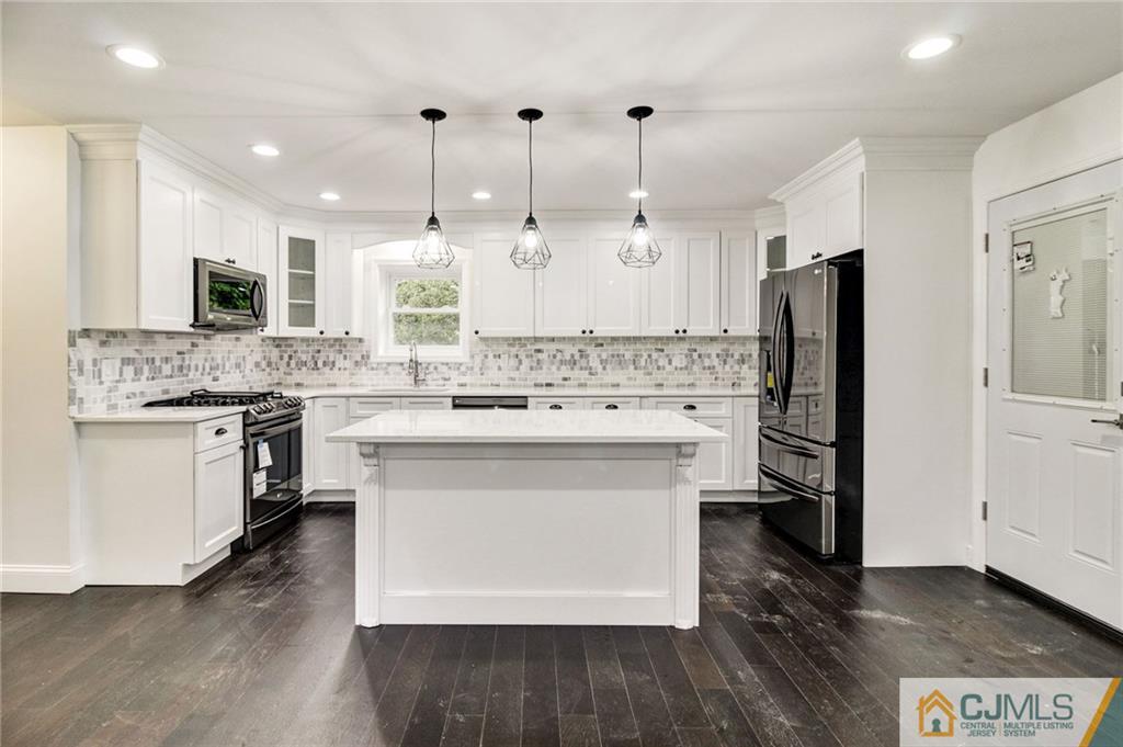 81 Farrington Road Old Bridge, NJ 07747 - Photo 21 of 49 Gallery Image 21