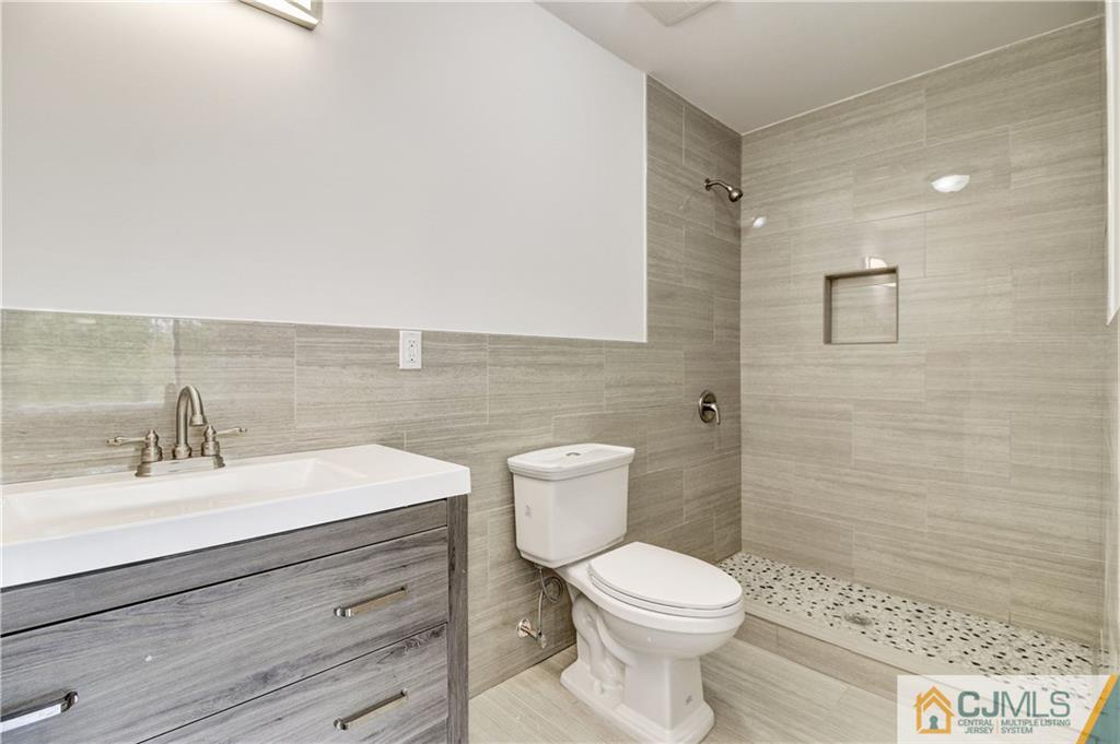 81 Farrington Road Old Bridge, NJ 07747 - Photo 42 of 49 Gallery Image 42