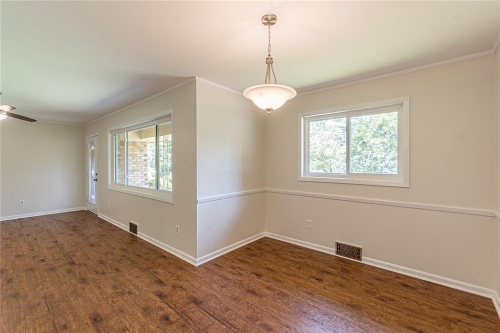 3213 Bobbie Lane Decatur, GA 30032 - Photo 6 of 30