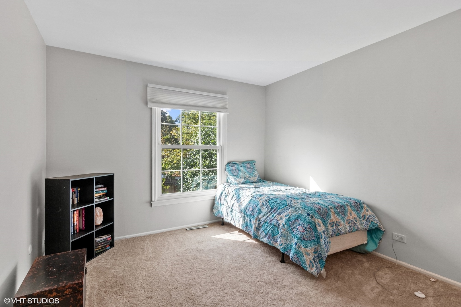 1694 Valley Forge Court, Unit B Wheaton, IL 60189 - Photo 9 of 10
