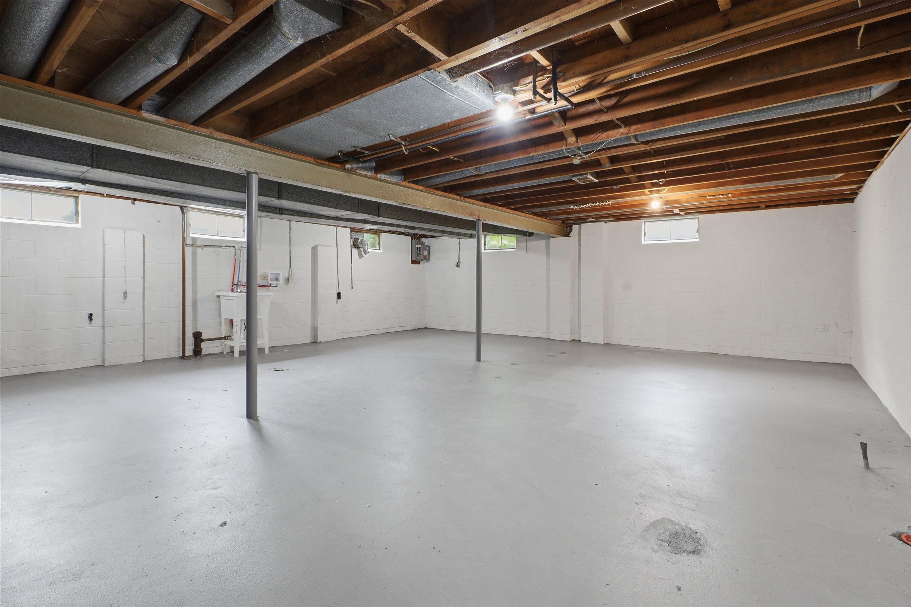 929 Springview Drive Flushing, MI 48433 - Photo 40 of 44