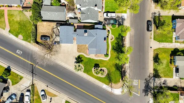 $399,000 | 915 La Loma Avenue, Modesto, CA 95354