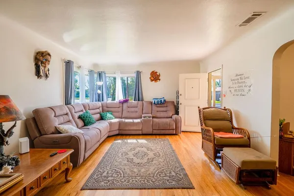 $399,000 | 915 La Loma Avenue, Modesto, CA 95354