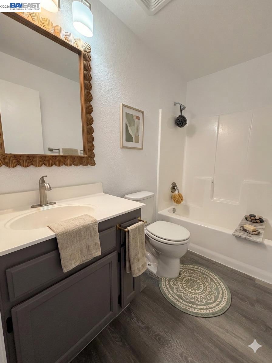 460 Lisa Ann Street Bay Point, CA 94565 - Photo 7 of 19 This photo is virtually staged