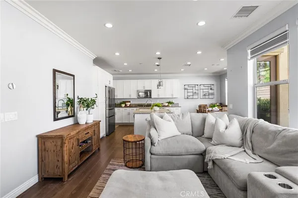 $1,399,888 | 17 Clover, Lake Forest, CA 92630