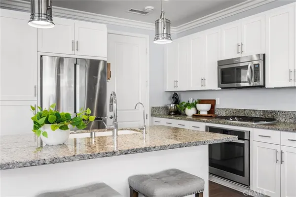 $1,399,888 | 17 Clover, Lake Forest, CA 92630