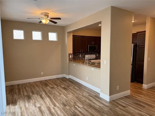 $1,995 | 9670 Simple Life Avenue, Las Vegas, NV 89148