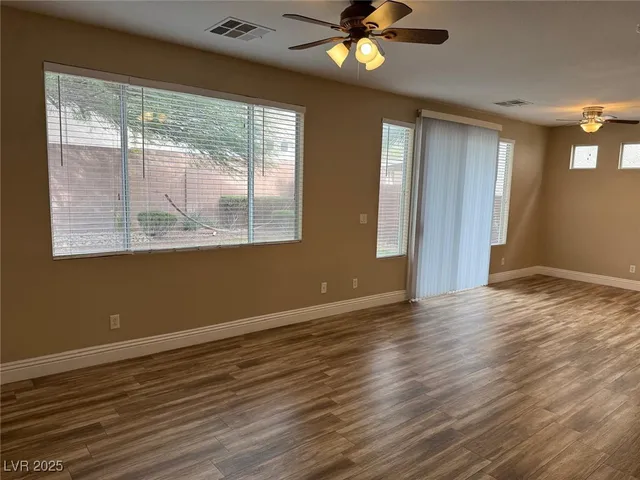 $1,995 | 9670 Simple Life Avenue, Las Vegas, NV 89148