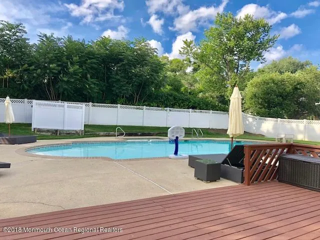 $4,000 | 16 Bridle Drive, West Long Branch, NJ 07764