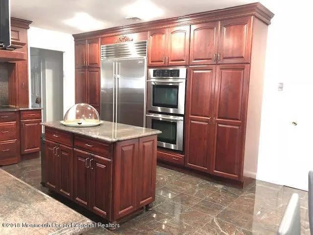 $4,000 | 16 Bridle Drive, West Long Branch, NJ 07764