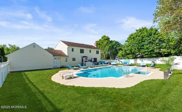 $4,000 | 16 Bridle Drive, West Long Branch, NJ 07764