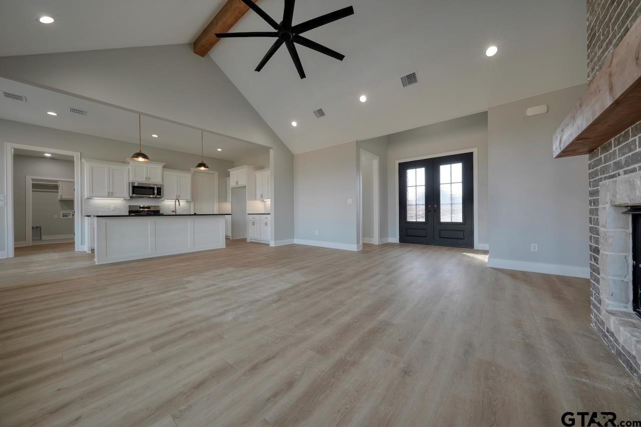 636 Prince Lane Tyler, TX 75704 - Photo 5 of 38