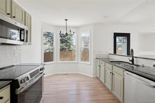 $575,000 | 5362 South Danube Court, Centennial, CO 80015