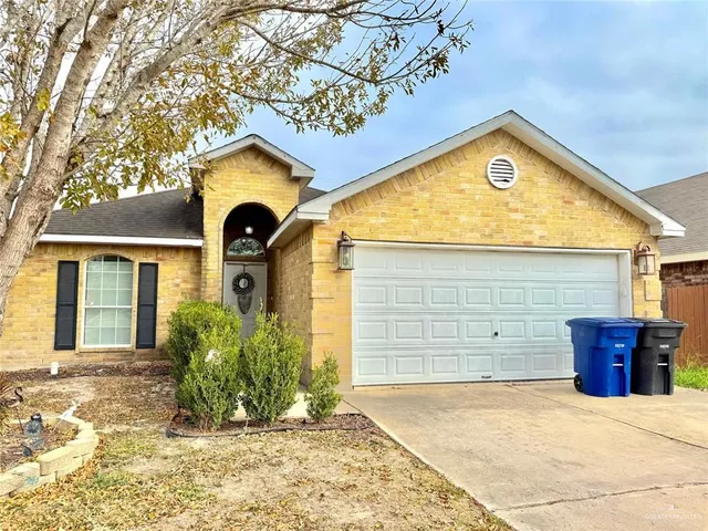$1,400 | 7204 North 44th Lane, McAllen, TX 78504