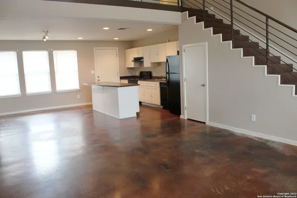 $1,195 | 116 Nova Mae Drive, Unit 3, San Antonio, TX 78216