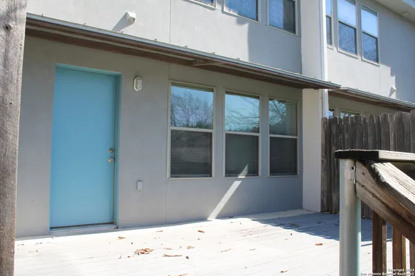 $1,195 | 116 Nova Mae Drive, Unit 3, San Antonio, TX 78216