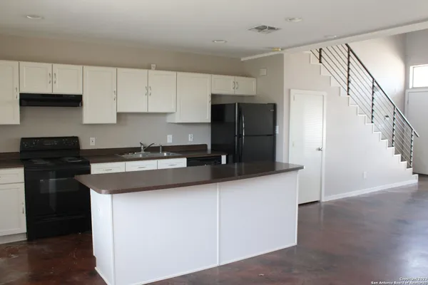 $1,195 | 116 Nova Mae Drive, Unit 3, San Antonio, TX 78216