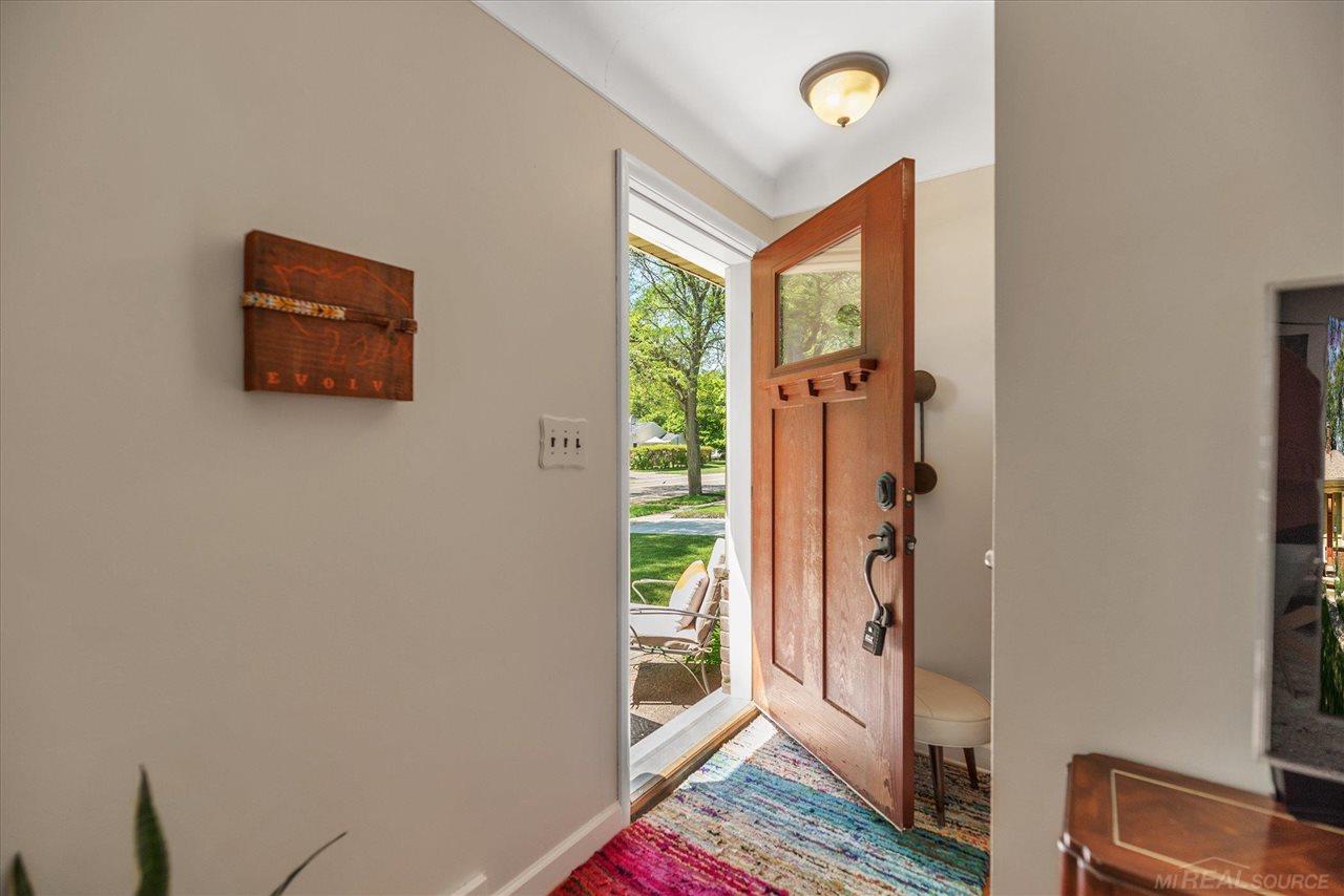 2406 West Webster Road Royal Oak, MI 48073 - Photo 6 of 42