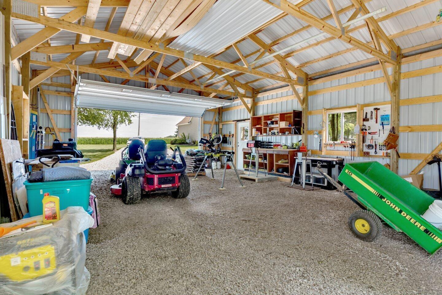 14073 Roberts Road Sunbury, OH 43074 - Photo 46 of 54 14073RobertsRoad-Sunbury-OH-43074-SM