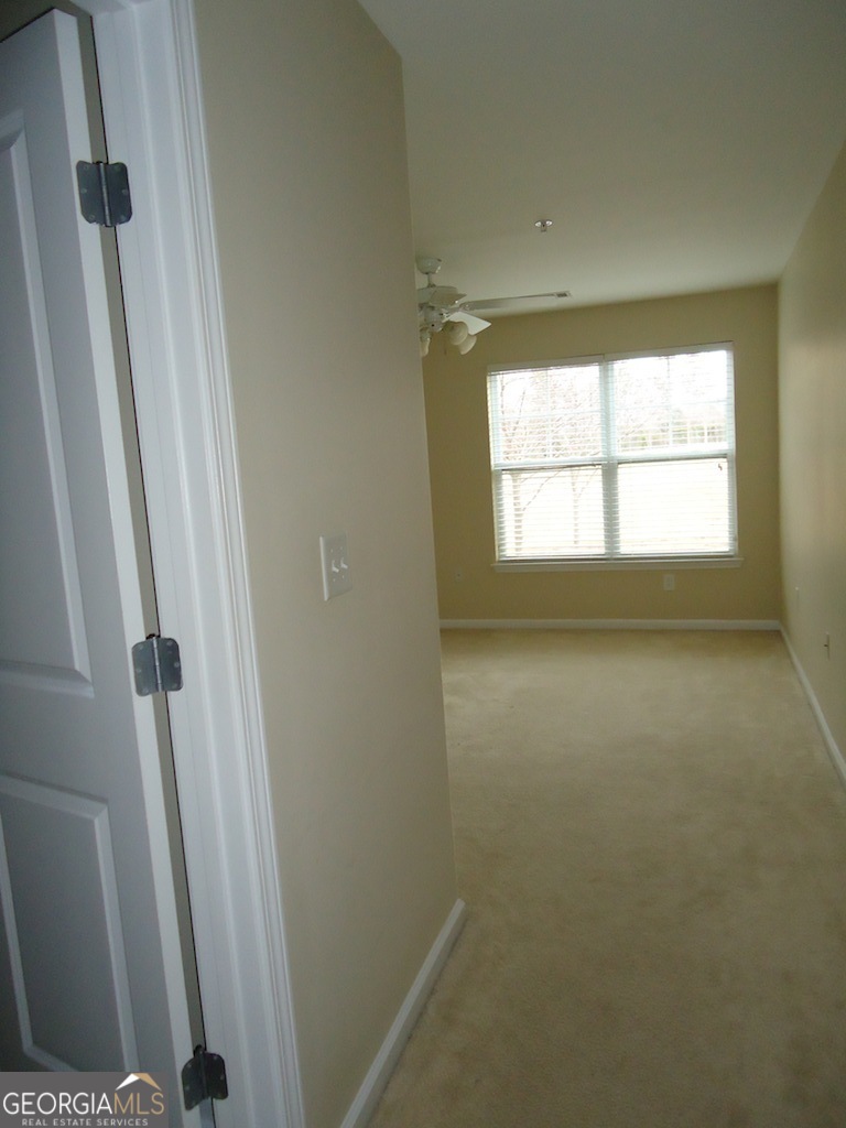 1035 South Barnett Shoals Road, Unit 1012 Athens, GA 30605 - Photo 22 of 27 a view of empty room with window