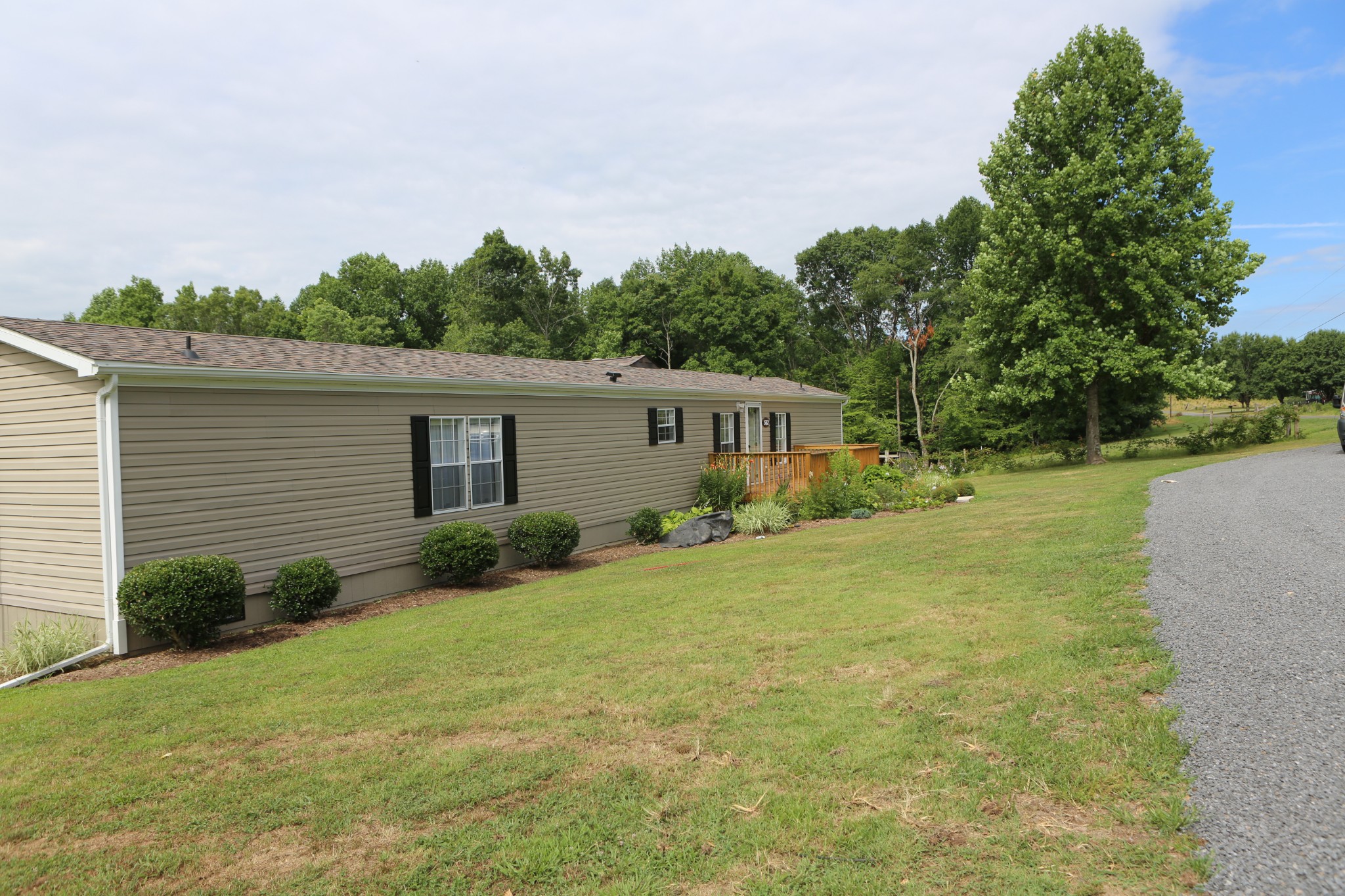 562 Collins Road Red Boiling Springs, TN 37150 - Photo 3 of 24