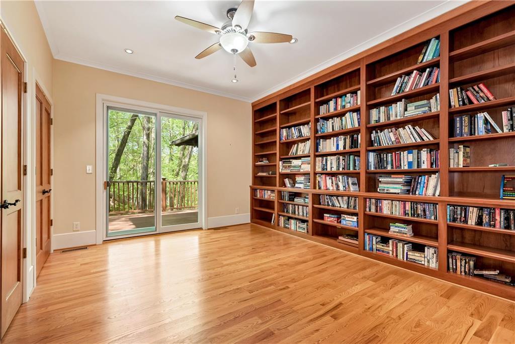 6960 Riverside Drive Atlanta, GA 30328 - Photo 14 of 53