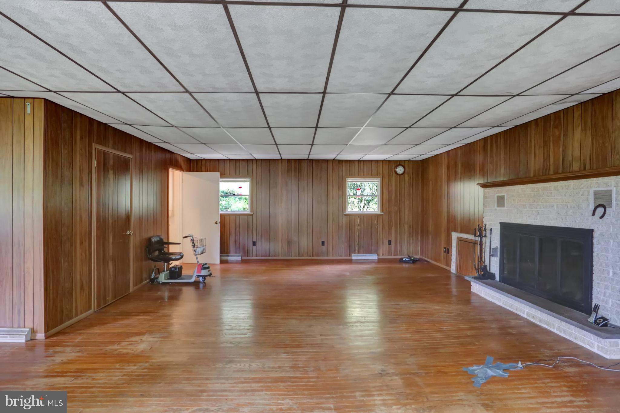 4009 Back Road Halifax, PA 17032 - Photo 30 of 49 LIVING ROOM