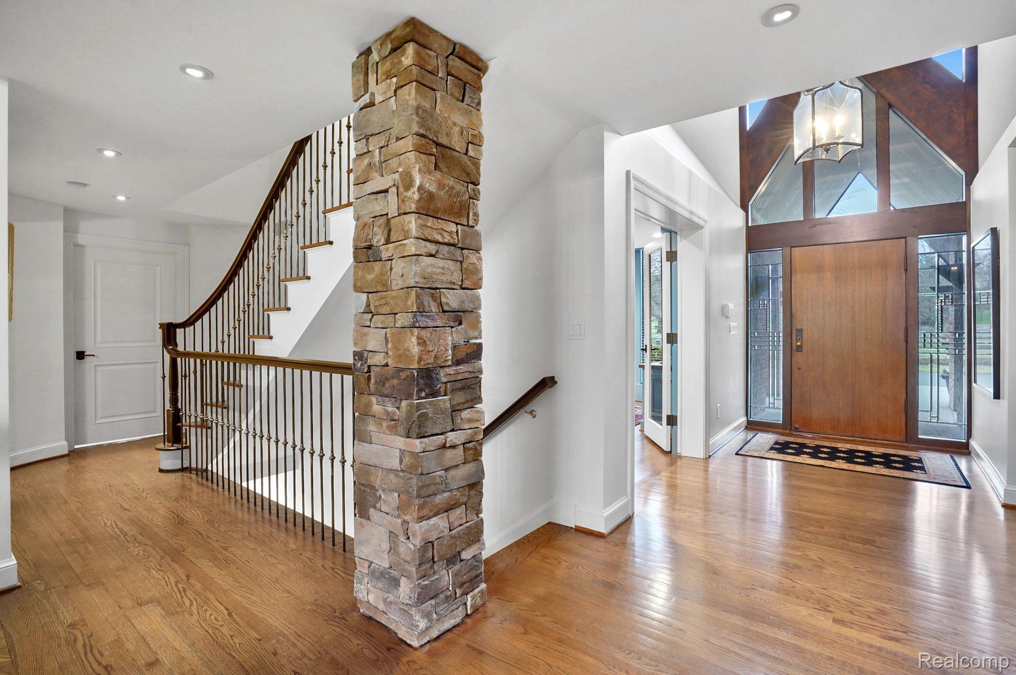 26025 Woodlore Road Franklin, MI 48025 - Photo 18 of 49 Gallery Image 18
