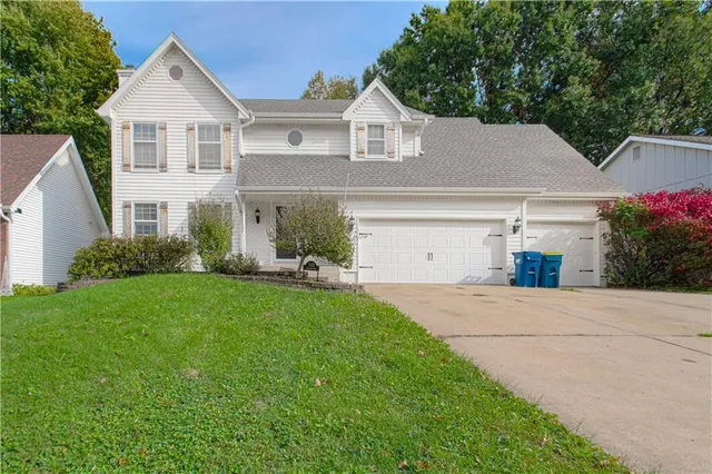 $365,000 | 1323 Amesbury Avenue, Liberty, MO 64068