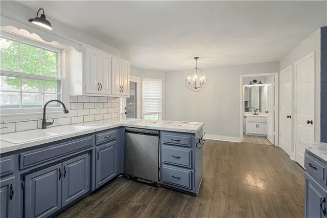 $365,000 | 1323 Amesbury Avenue, Liberty, MO 64068