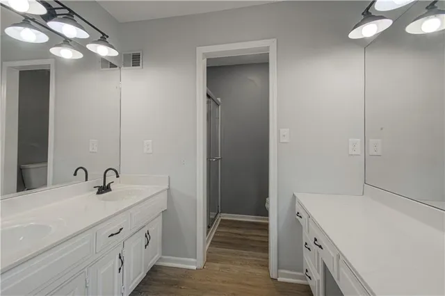 $365,000 | 1323 Amesbury Avenue, Liberty, MO 64068