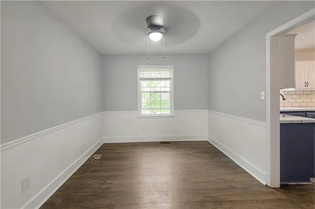 $365,000 | 1323 Amesbury Avenue, Liberty, MO 64068