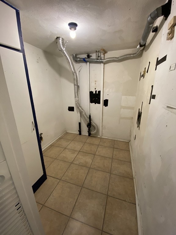 520 High Street, Unit 7 Clinton, MA 01510 - Photo 15 of 25