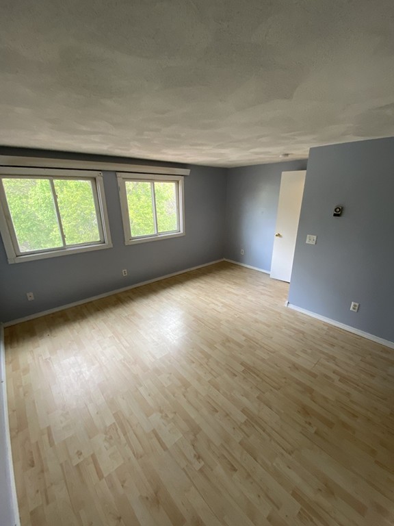 520 High Street, Unit 7 Clinton, MA 01510 - Photo 23 of 25