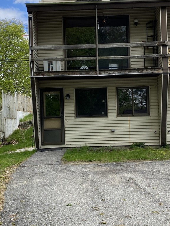 520 High Street, Unit 7 Clinton, MA 01510 - Photo 24 of 25