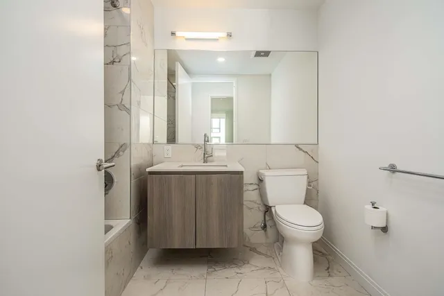 $4,495 | 255 Brunswick Street, Unit 602, Jersey City, NJ 07302