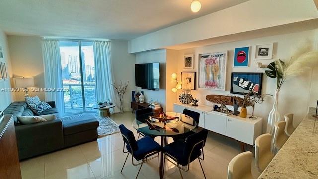 185 Southwest 7th Street, Unit 2005 Miami, FL 33130 - Photo 16 of 28