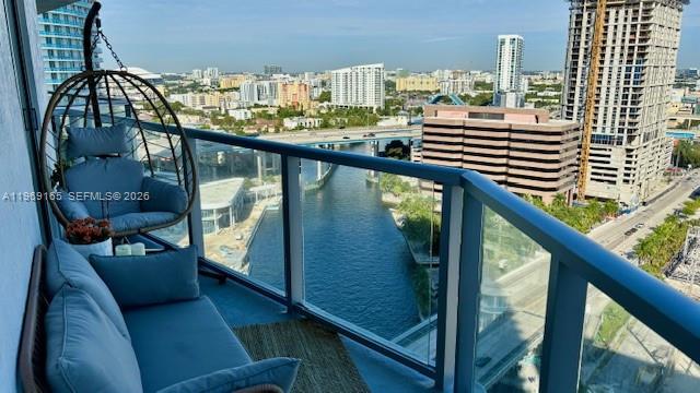 185 Southwest 7th Street, Unit 2005 Miami, FL 33130 - Photo 6 of 28