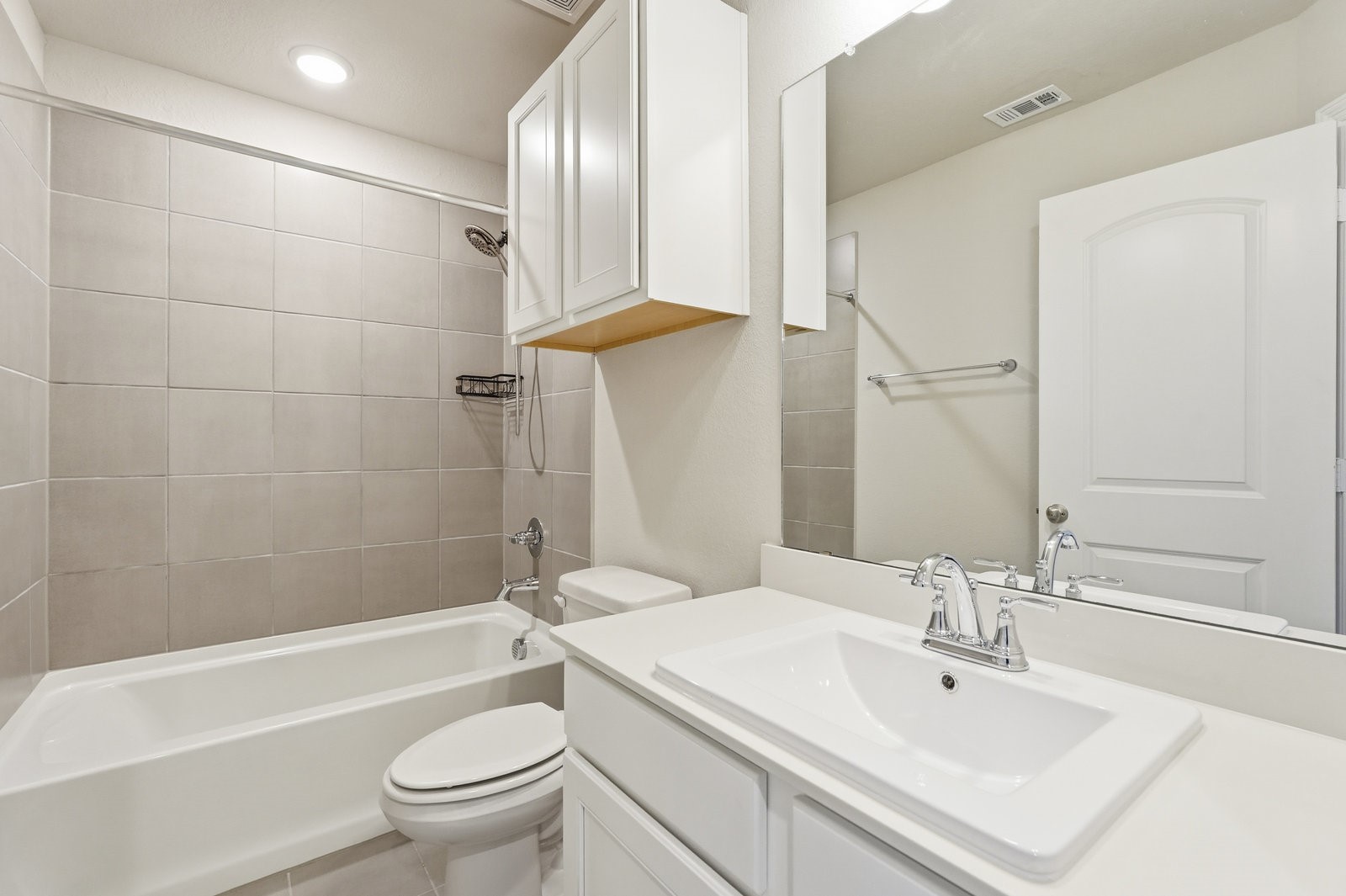 8038 Scanlan Trace Missouri City, TX 77459 - Photo 16 of 25 a bathroom with a sink toilet and shower