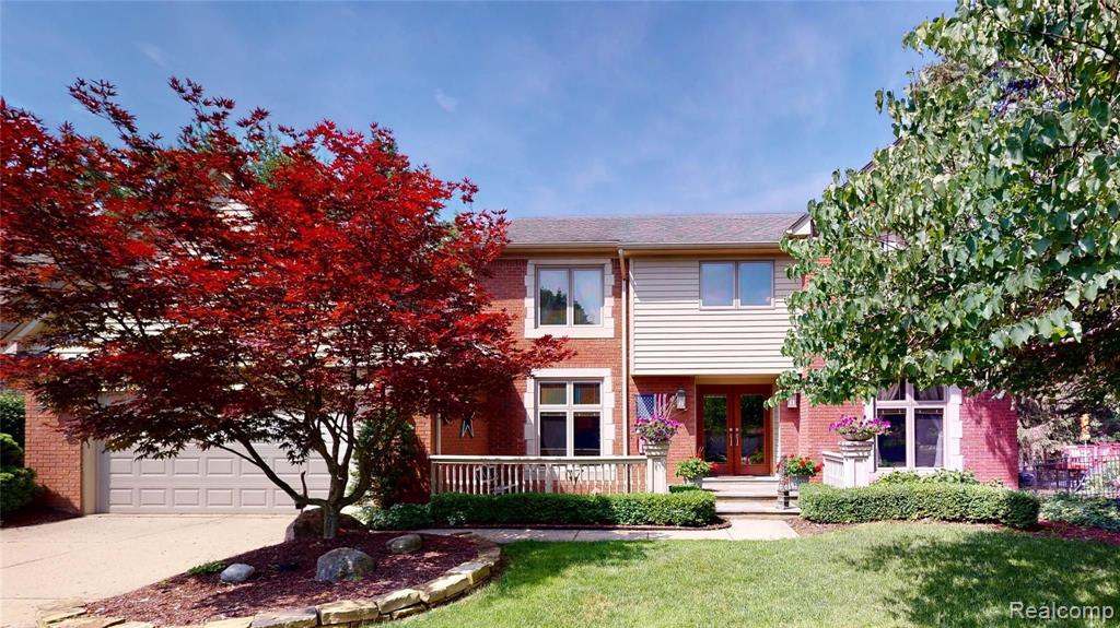 1343 Kingspath Drive Rochester Hills, MI 48306 - Photo 1 of 44