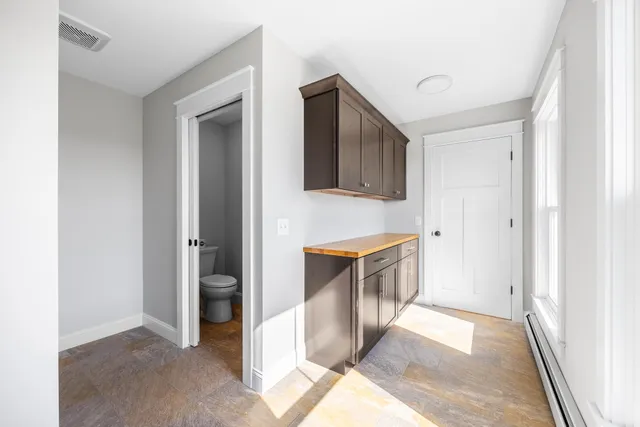 $679,000 | 106 Amberside Drive, Hermon, ME 04401