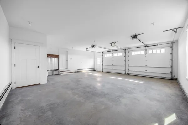 $679,000 | 106 Amberside Drive, Hermon, ME 04401